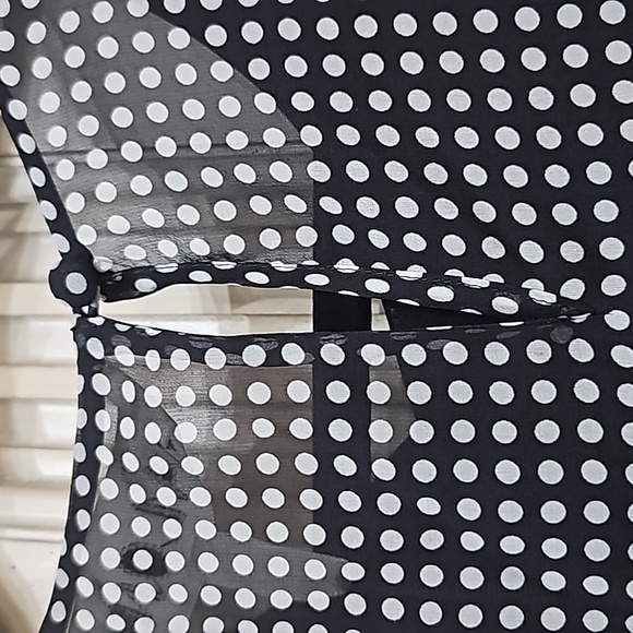 NWT SALONI Black & White Beaded Bow Silk Georgette Blouse Sz 8 - Picture 12 of 13